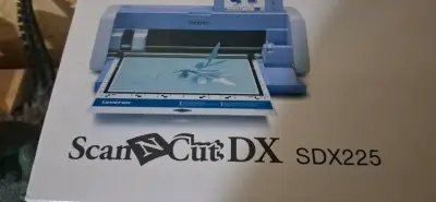 Plotter de Corte Brother ScanNCut DX SDX225 - miniatura 1