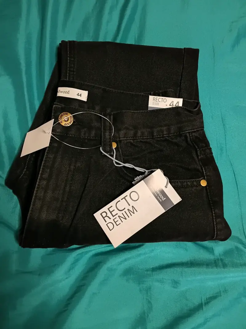 Jeans rectos de mezclilla Redwood talla 44 - 2