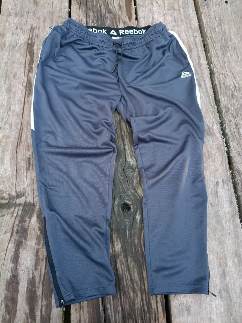Pantalones deportivos Reebok azul marino - 4