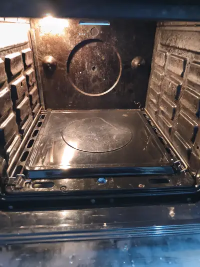 Cocina a gas de 4 quemadores con horno - miniatura 4