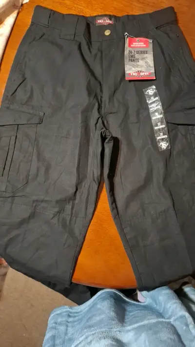 Pantalones tácticos negros Tru-Spec 24-7 Series - miniatura 1