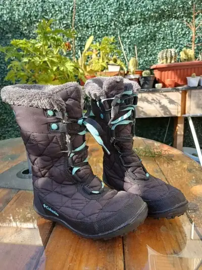 Botas invierno n°33 Columbia con forro - miniatura 4
