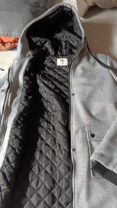 Chaqueta gris con capucha Sybilla talla M - miniatura 1