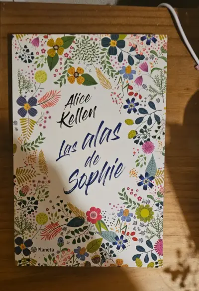 Libro 'Las Alas de Sophie' de Alice Kellen - miniatura 1