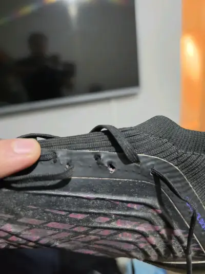 Botines de fútbol Adidas Predator negros y morados - miniatura 6