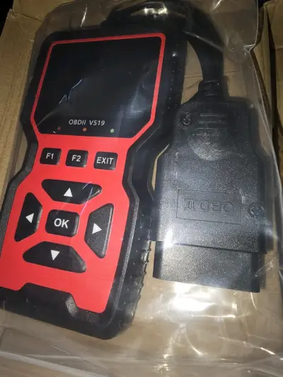 Escáner Automotriz OBDII V519 con Multi Funciones - miniatura 6
