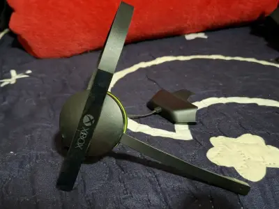 Headset Xbox One original Microsoft con micrófono - miniatura 3