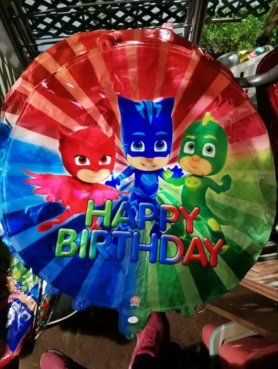 Globo de cumpleaños PJ Masks - miniatura 1