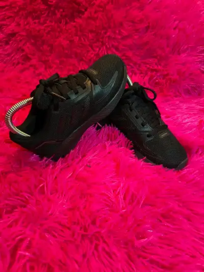 Zapatillas deportivas negras para hombre - miniatura 2