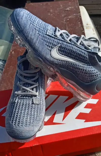 Zapatillas Nike Vapormax Flyknit gris - miniatura 1