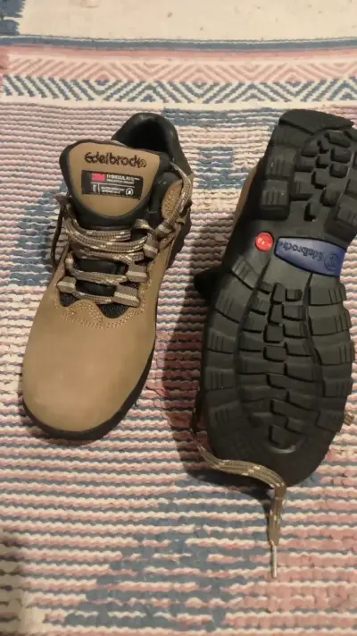Botas de seguridad Delbrock color beige - miniatura 1