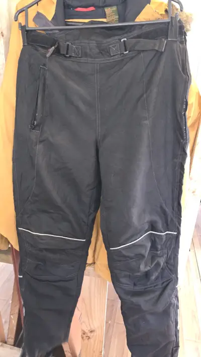 Pantalones de moto negros Furygan con protección - miniatura 1