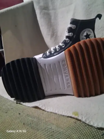 Zapatillas Converse All Star negras con plataforma - miniatura 2