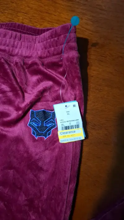 Pantalones de terciopelo burdeos - miniatura 3