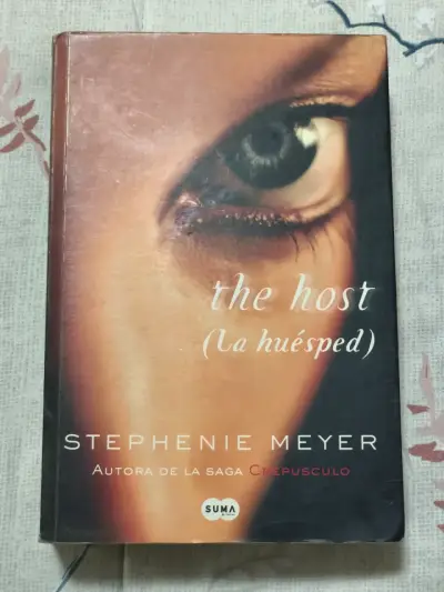 Libro 'The Host' de Stephenie Meyer en español - miniatura 1