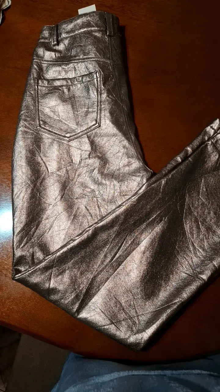 Pantalones metálicos dorados Pretty Garbage - 3