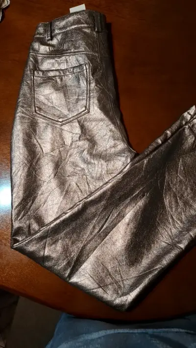 Pantalones metálicos dorados Pretty Garbage - miniatura 3