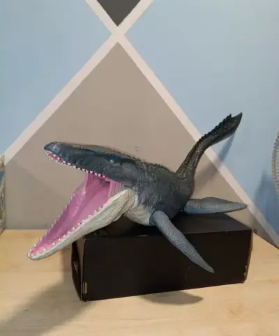 Figura de dinosaurio Mosasaurus de juguete - miniatura 4