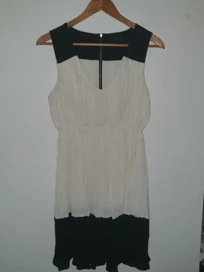 Vestido bicolor Zara Woman elegante - miniatura 1
