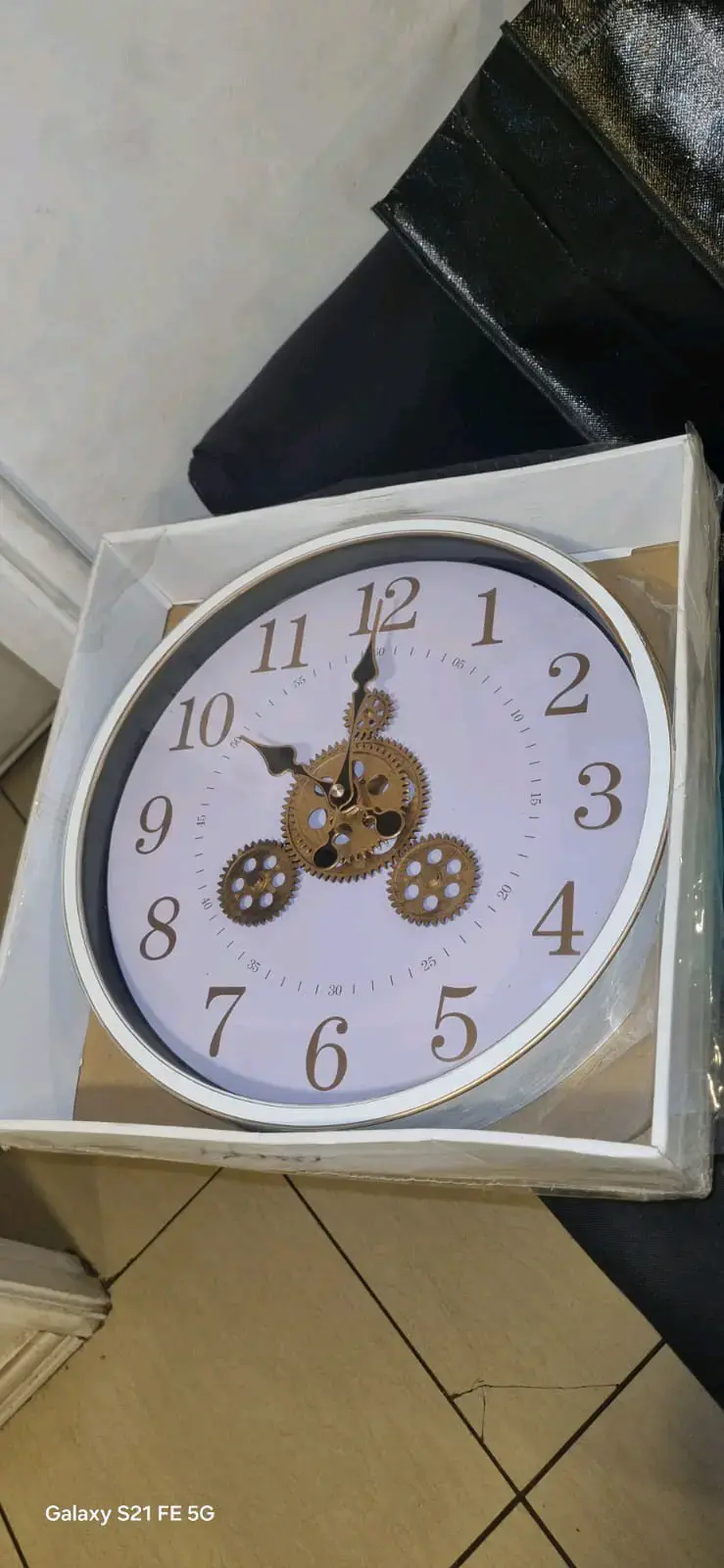 Relojes de pared con diseño de engranajes - 4