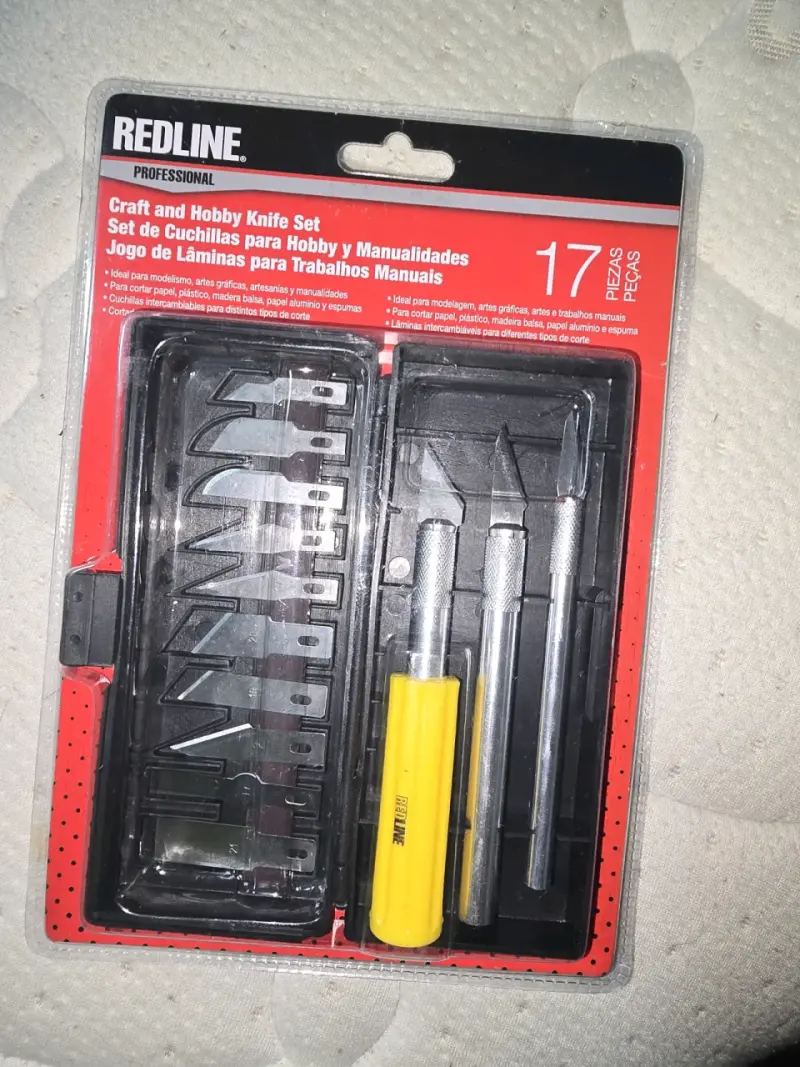 Set de cuchillas manualidades Redline 17 pieza - 1