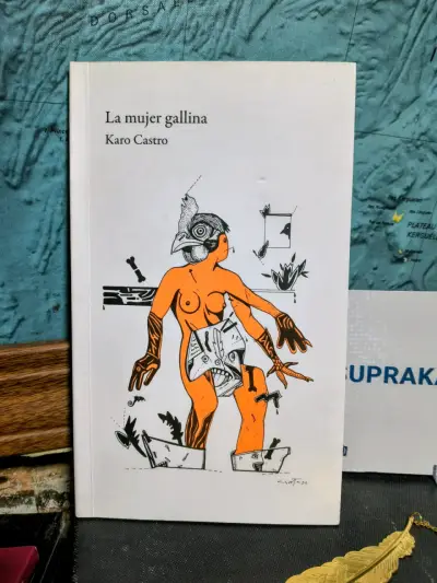 Libro 'La mujer gallina' de Karo Castro - miniatura 1