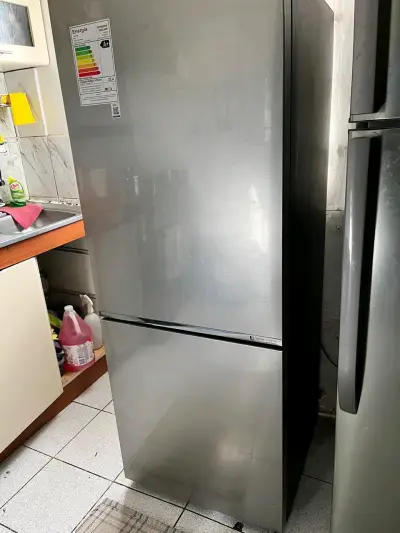 Refrigerador Samsung - miniatura 3