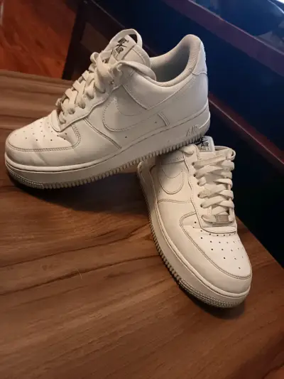 Zapatillas  blancas Nike Air Force 1 - miniatura 1