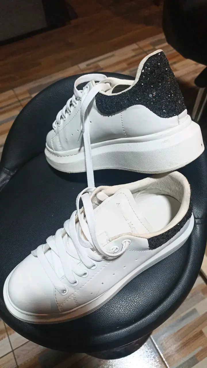 Zapatillas italianas blancas con detalle negro Ale - 2