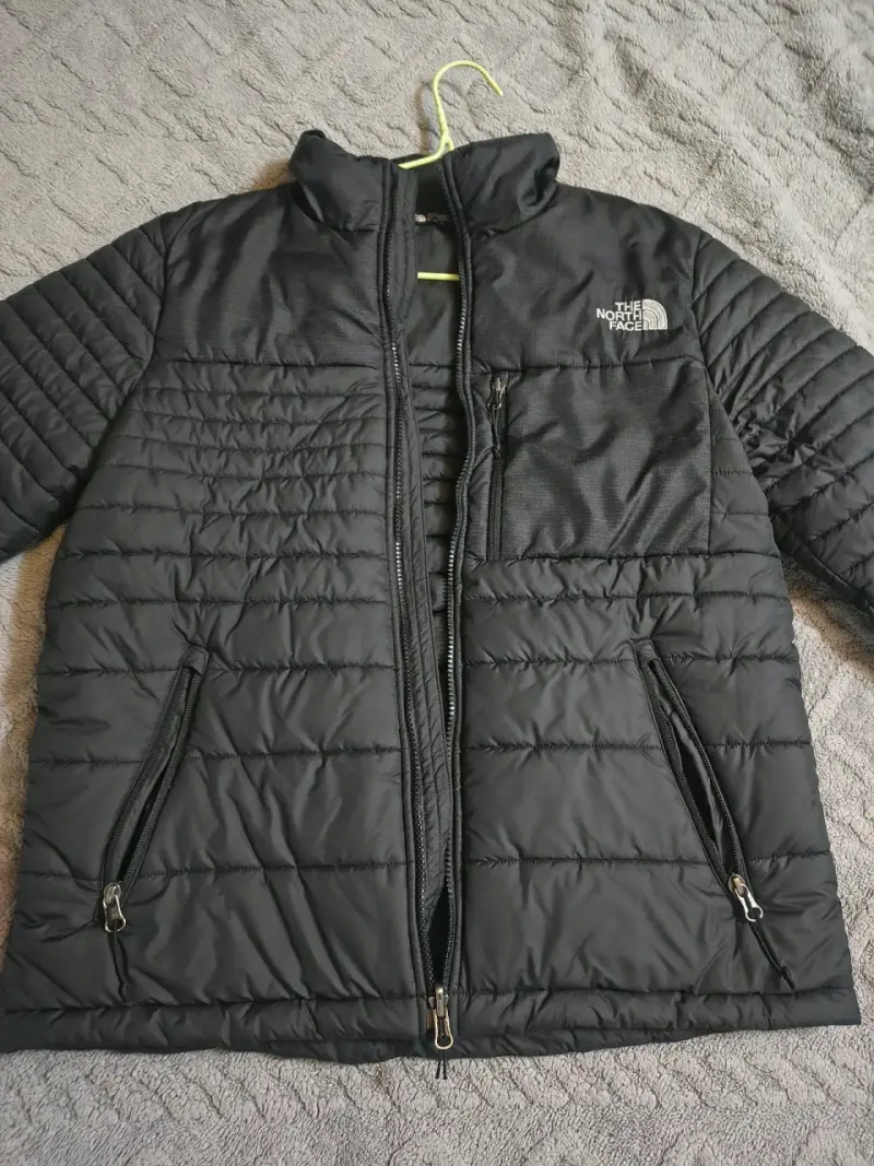 Chaqueta The North Face negra acolchada S - 1