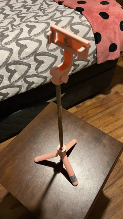 Trípode selfie stick rosa ajustable - miniatura 4