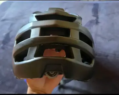 Casco de ciclismo negro Cairbull - miniatura 4