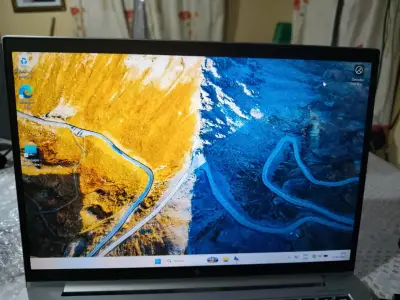 Laptop HP Genial y poderoso, acepto ofertas - miniatura 1