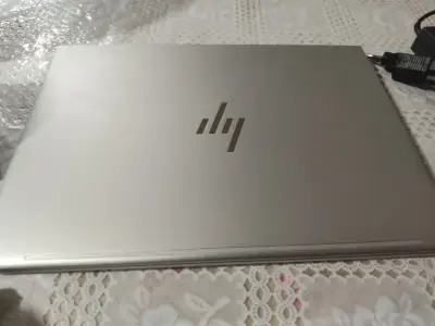 Laptop HP Genial y poderoso, acepto ofertas - miniatura 3