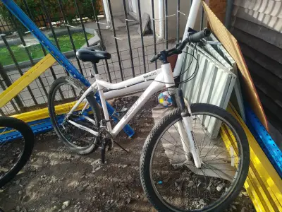 Bicicleta montaña Besatti Andria 27.5 blanca - miniatura 1
