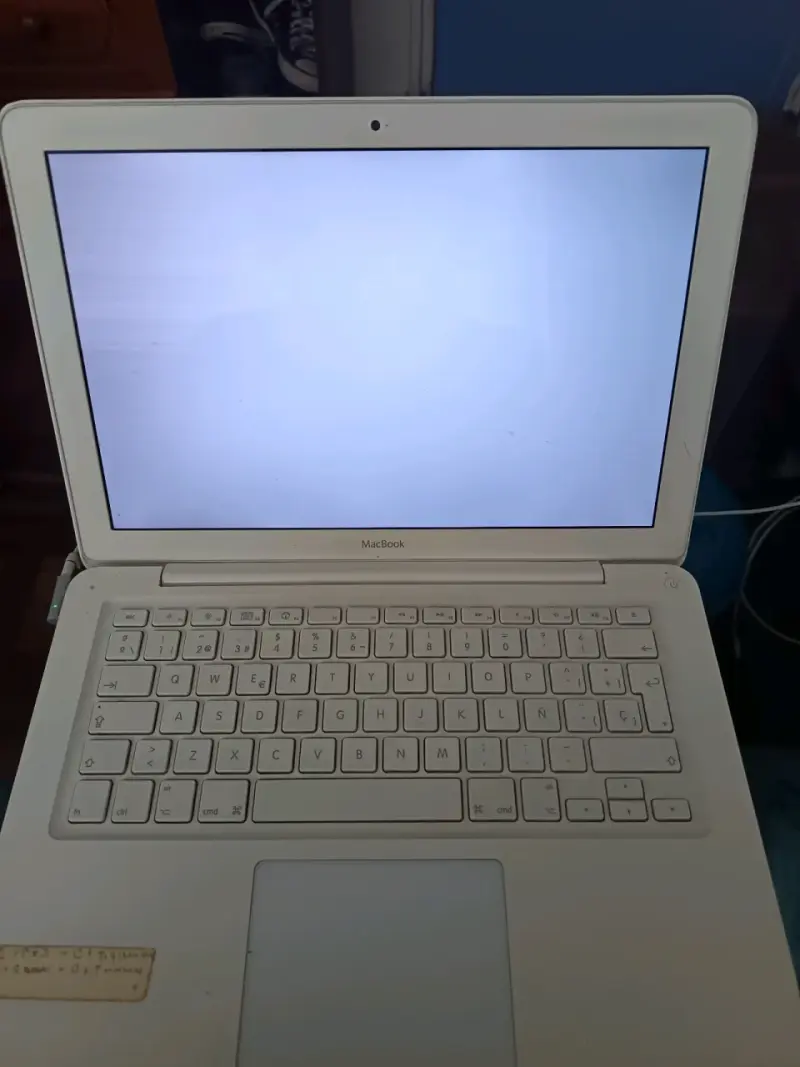MacBook 13 pulgadas Mid 2010 - 3