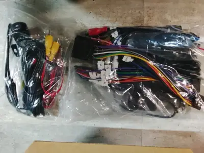 Radio para auto Android 9 pulgadas con GPS y Bluetooth - miniatura 4