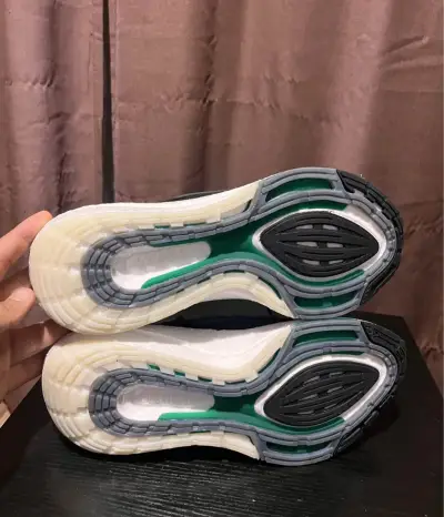 Zapatillas deportivas Adidas Ultraboost hombre - miniatura 3