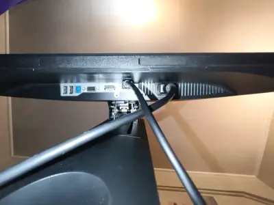 Monitor Dell 27 pulgadas full HD - miniatura 4