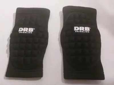 Rodilleras de protección DRB Dribbling negras - miniatura 1