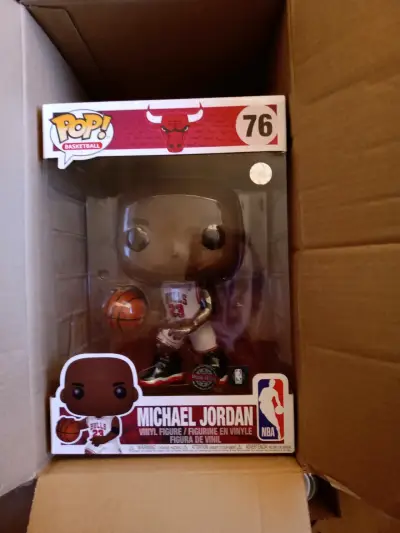Figura Funko Pop Michael Jordan NBA Jumbo - miniatura 1