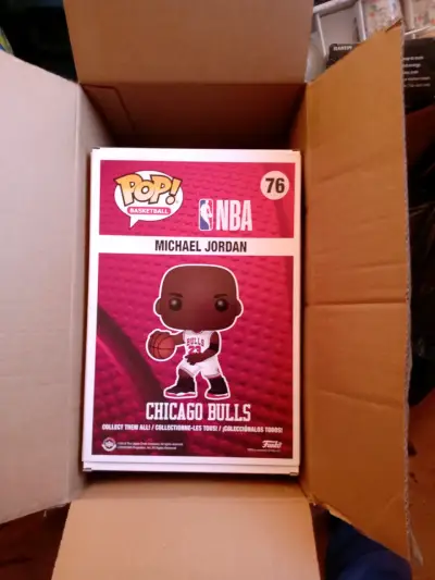 Figura Funko Pop Michael Jordan NBA Jumbo - miniatura 2