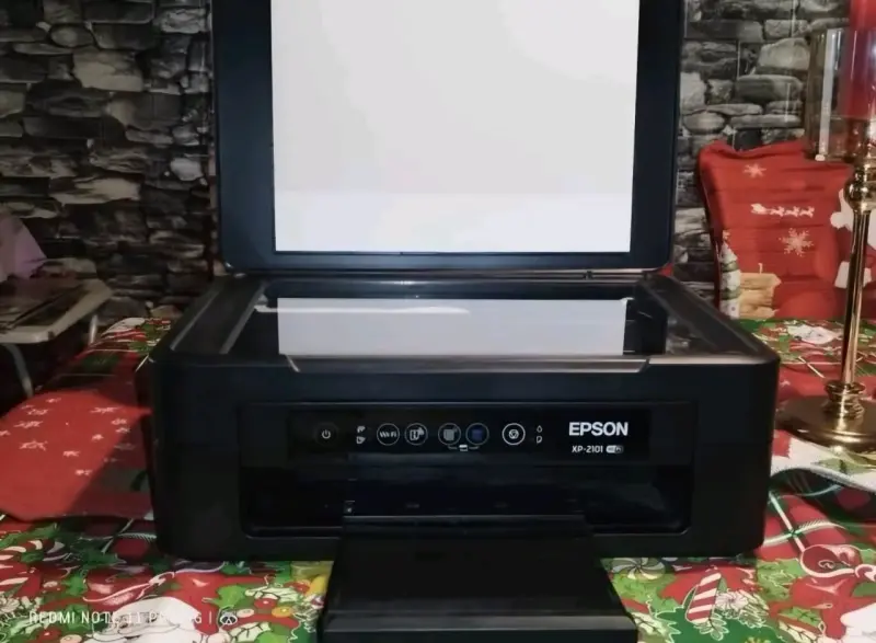 Impresora multifuncional Epson XP-2101 Wi-Fi - 2
