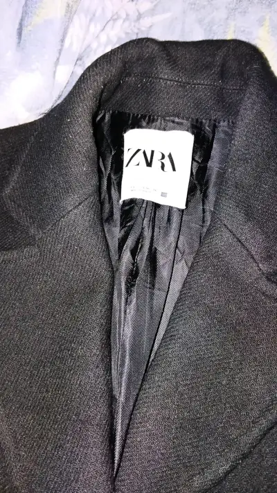 Abrigo negro de lana Zara para mujer - miniatura 2