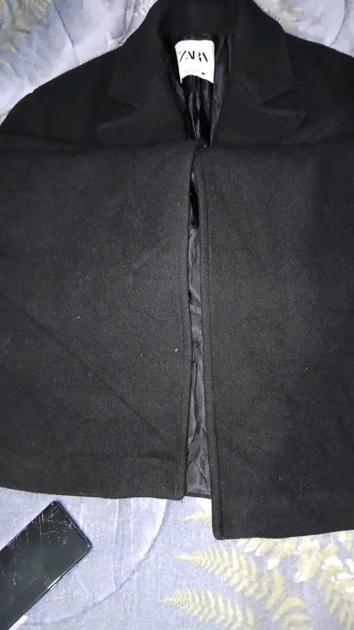 Abrigo negro de lana Zara para mujer - 3