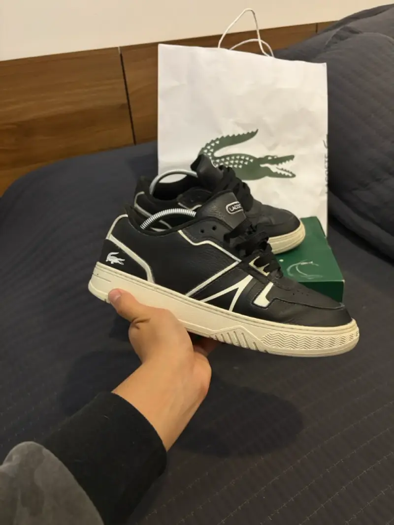 Zapatillas deportivas negras Lacoste - 1