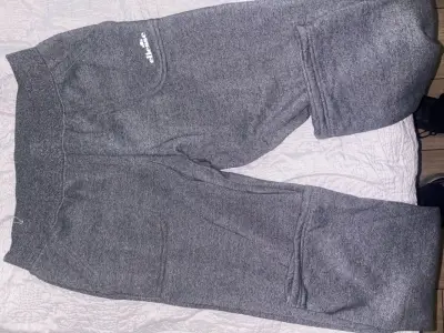 Pantalones deportivos grises Ellesse M - miniatura 1
