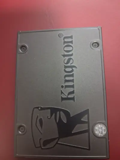Disco SSD Kingston 480GB en buen estado - miniatura 1
