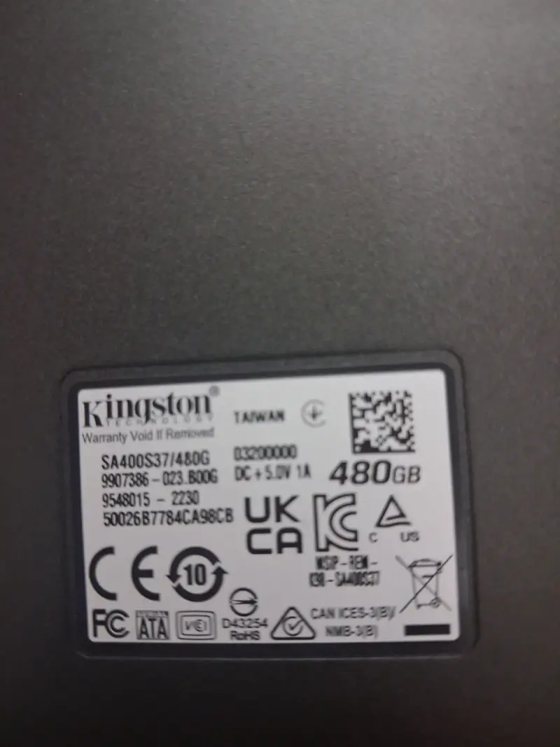 Disco SSD Kingston 480GB en buen estado - 3
