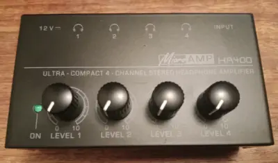 Amplificador de Auriculares Behringer MicroAMP HA400 - miniatura 3